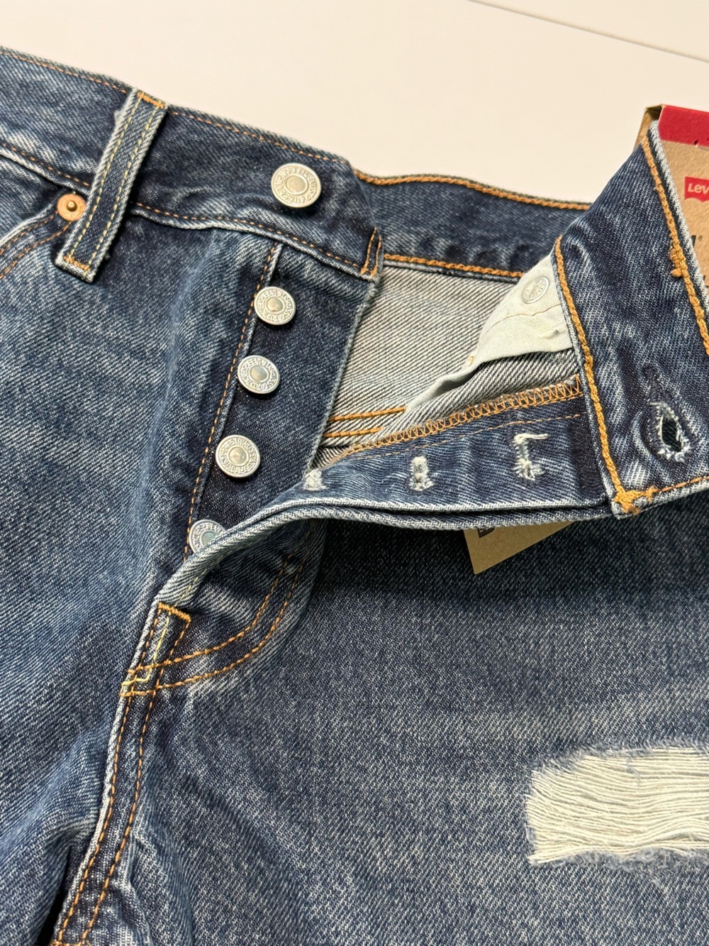 Levi’s 501 Original Distressed Denim Shorts High Rise Cutoff Sz 27 Dark Wash NWT - Picture 4 of 11